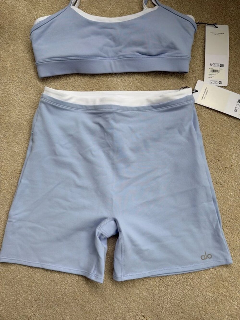 Alo Yoga Airbrush Double Up Shorts & Sports Bra Set Light Provence Blue S - Picture 5 of 6